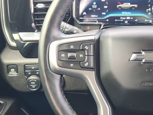 Used 2024 Chevrolet Silverado 2500 LT w/ Midnight Edition AWD/4WD image 28