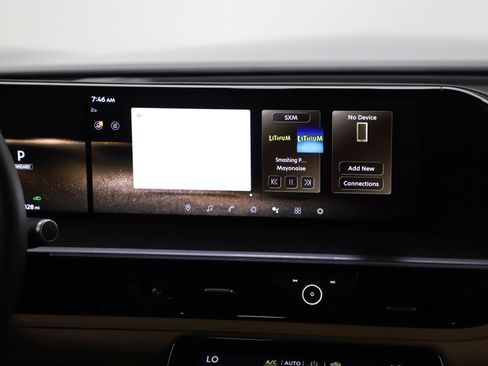 Used 2025 INFINITI QX80 Luxe image 16