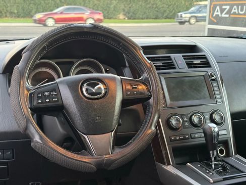 Used 2012 MAZDA CX-9 Grand Touring w/ Moonroof & Bose Audio Pkg image 11