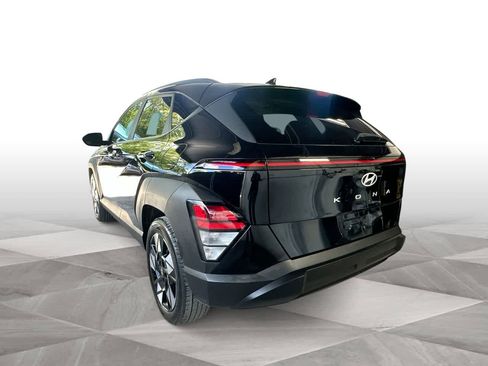Used 2024 Hyundai Kona SEL FWD image 6