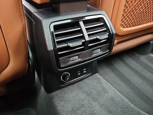 Used 2023 Audi Q3 2.0T Premium Plus w/ Premium Plus Package image 23