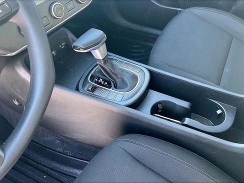 Certified 2025 Hyundai Kona SE image 16