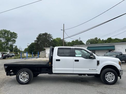 Used 2019 Ford F250 XLT w/ FX4 Off-Road Package AWD/4WD image 5
