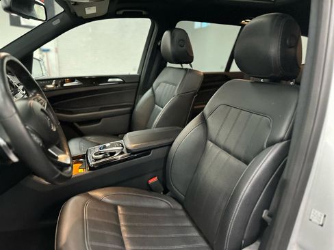 Used 2019 Mercedes-Benz GLS 450 4MATIC w/ Premium 1 Package image 16