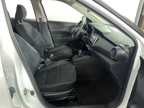 Used 2024 Nissan Kicks S FWD image 22