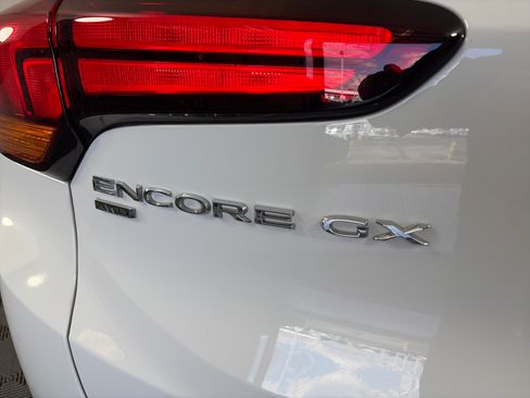 Used 2023 Buick Encore GX Select w/ Safety Package II AWD/4WD image 15