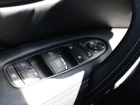 Used 2023 INFINITI QX80 Sensory w/ Cargo Package AWD/4WD image 40