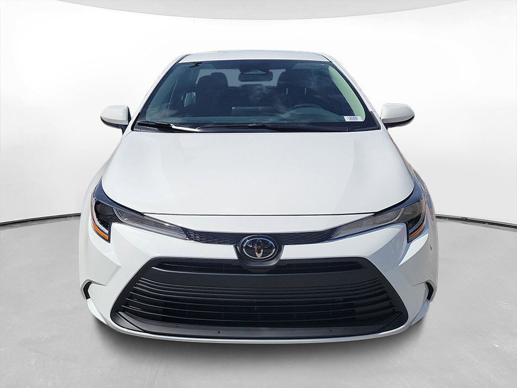 New 2027 Toyota Corolla LE FWD image 2