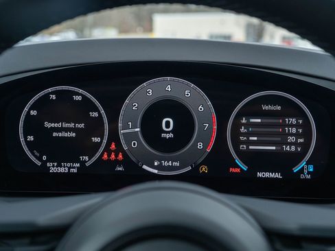 Certified 2024 Porsche Cayenne image 27