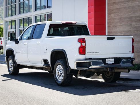 Used 2023 Chevrolet Silverado 2500 LT w/ Convenience Package AWD/4WD image 6