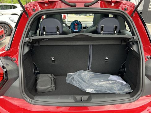 Certified 2025 MINI Cooper S FWD image 32