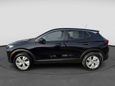 Used 2024 Buick Encore GX Preferred w/ Comfort Package image 3