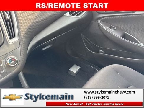 Used 2023 Chevrolet Malibu RS w/ Driver Confidence Package FWD image 23
