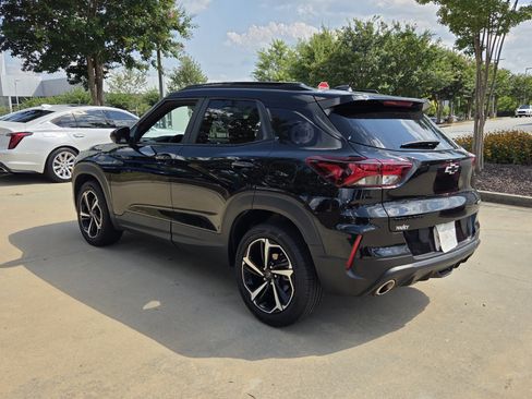 Used 2023 Chevrolet TrailBlazer RS w/ Convenience Package FWD image 8