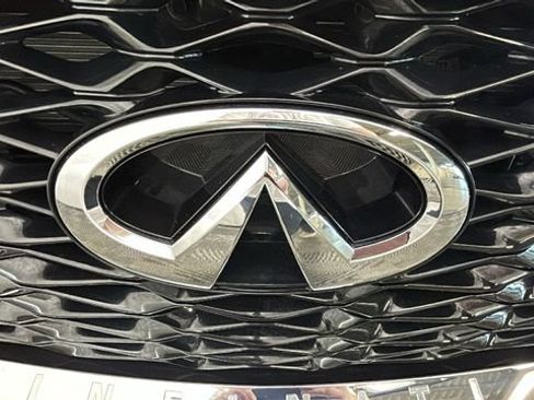Used 2025 INFINITI QX60 Pure AWD/4WD image 8
