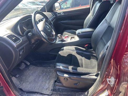 Used 2018 Jeep Grand Cherokee Altitude AWD/4WD image 10