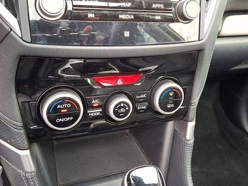 Used 2022 Subaru Forester Limited image 19