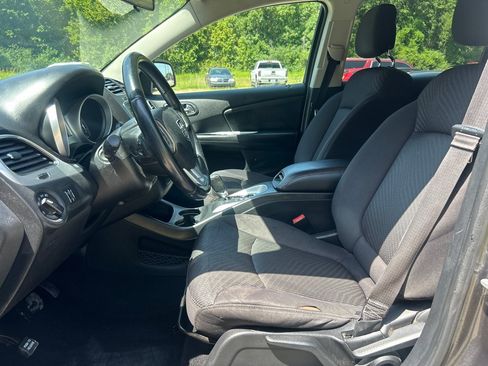 Used 2014 Dodge Journey SE w/ Quick Order Package 22F SE FWD image 8