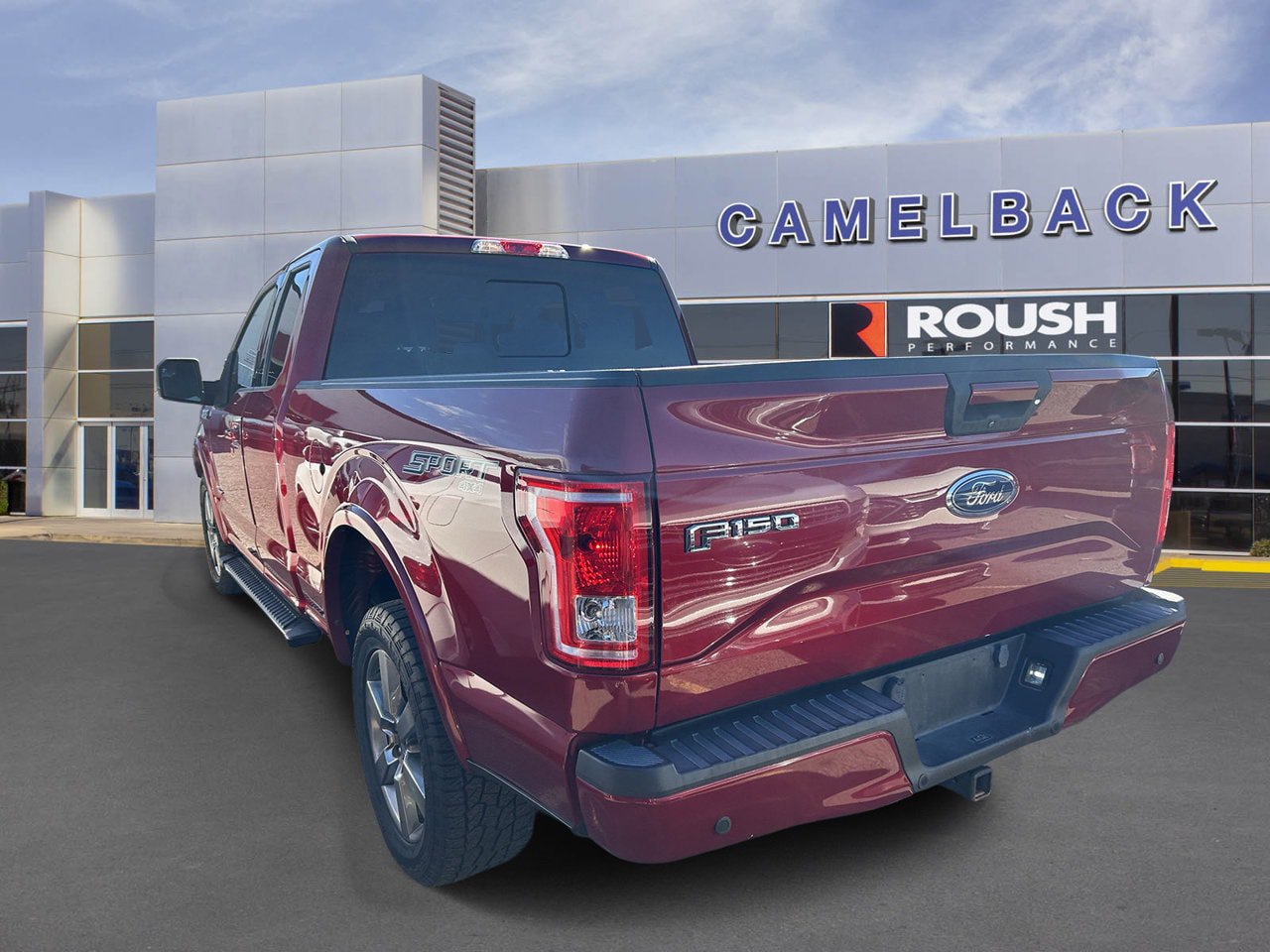 Used 2017 Ford F150 XLT w/ Equipment Group 302A Luxury AWD/4WD image 6