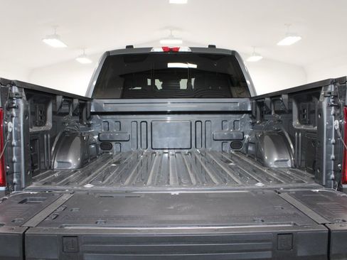Used 2025 Ford F150 Platinum image 16