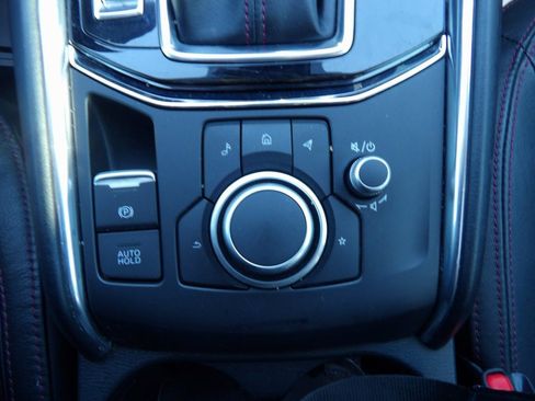 Used 2024 MAZDA CX-5 Carbon Edition image 19