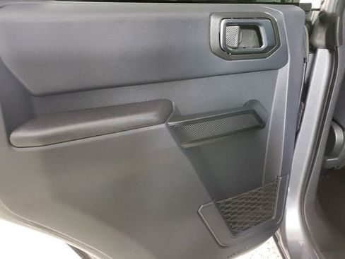 Used 2025 Ford Bronco Big Bend image 9