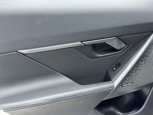 Used 2024 BMW 530i image 44