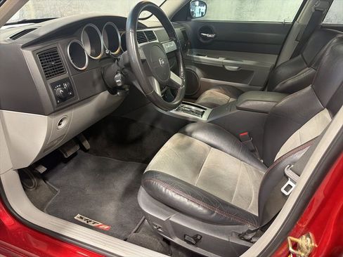 Used 2006 Dodge Charger SRT8 w/ SRT Option Group III image 3