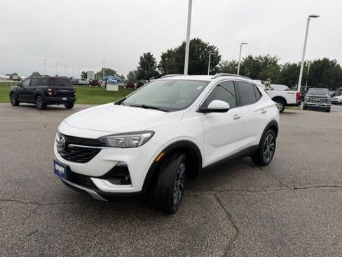 Used 2022 Buick Encore GX Select FWD image 3