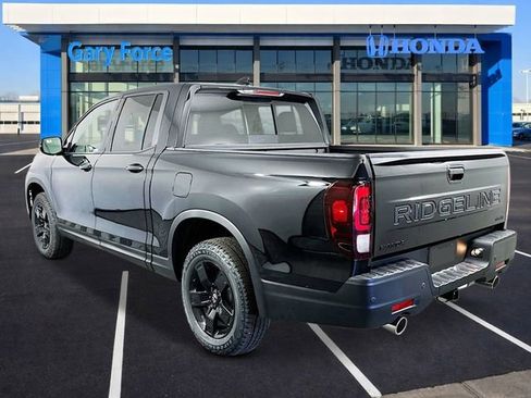 New 2026 Honda Ridgeline Black Edition image 2