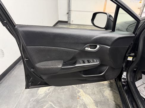 Used 2013 Honda Civic LX image 10