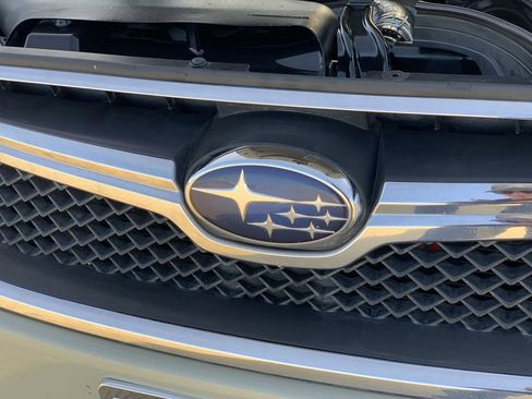 Used 2017 Subaru Crosstrek 2.0i Premium image 29