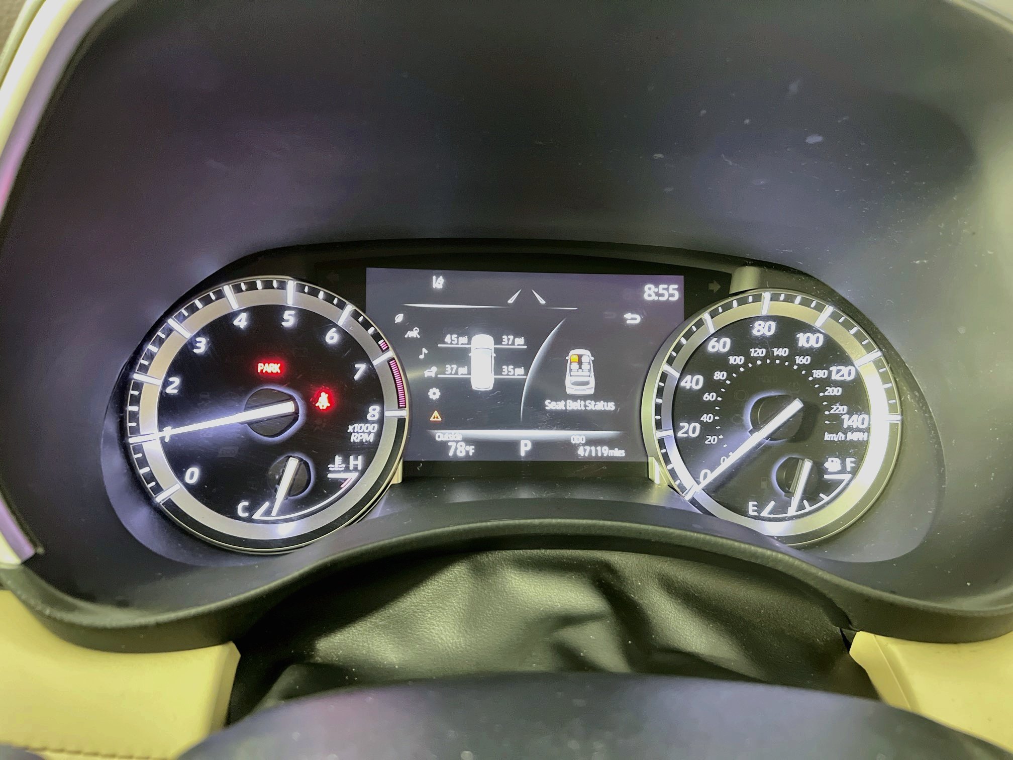 Used 2022 Toyota Highlander XLE FWD image 21