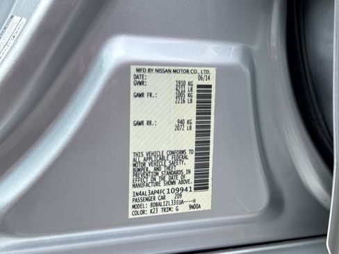 Used 2015 Nissan Altima 2.5 SV FWD image 31