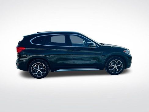 Used 2017 BMW X1 xDrive28i image 8