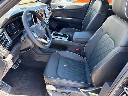 New 2026 Volkswagen Atlas Cross Sport SEL Premium R-Line image 36