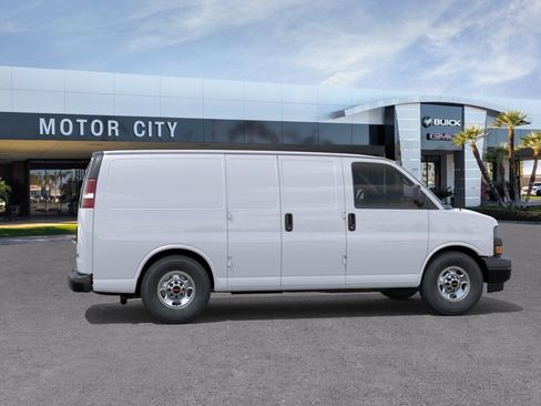 New 2026 GMC Savana 2500 w/ Driver Convenience Package RWD image 3