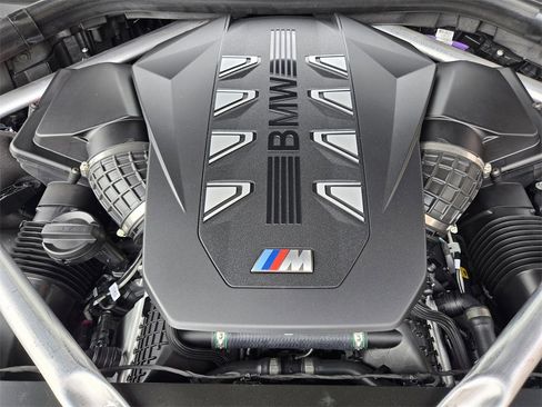 New 2026 BMW X7 M60i image 34