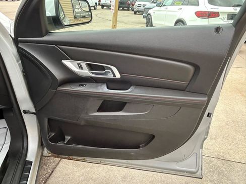 Used 2013 GMC Terrain SLE FWD image 16
