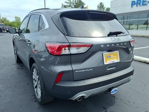 Certified 2022 Ford Escape Titanium w/ Class II Trailer Tow Package AWD/4WD image 6