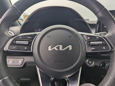 Used 2024 Kia Forte GT-Line w/ GT-Line Premium Package FWD image 21