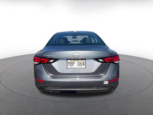 Used 2025 Nissan Sentra SV FWD image 12