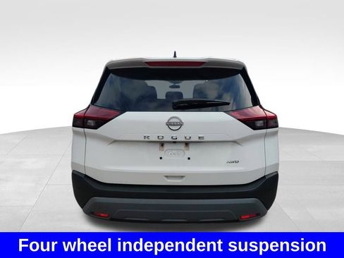 Used 2023 Nissan Rogue S image 14