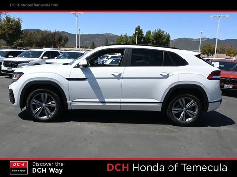 Used 2023 Volkswagen Atlas Cross Sport SEL R-Line AWD/4WD image 4