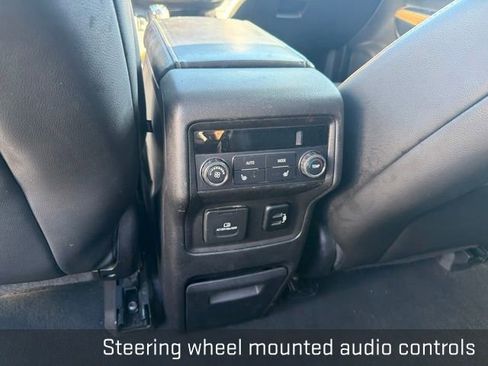 Used 2018 GMC Acadia Denali w/ Technology Package FWD image 26