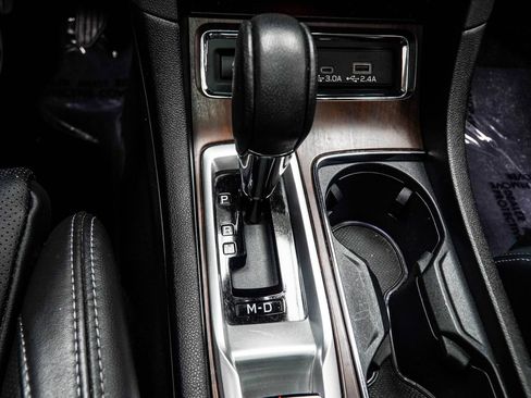 Used 2024 Subaru Ascent Touring AWD/4WD image 20