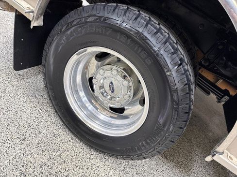 Used 2017 Ford F350 XLT w/ XLT Value Package image 64