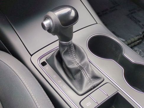 Used 2016 Kia Sorento LX image 19