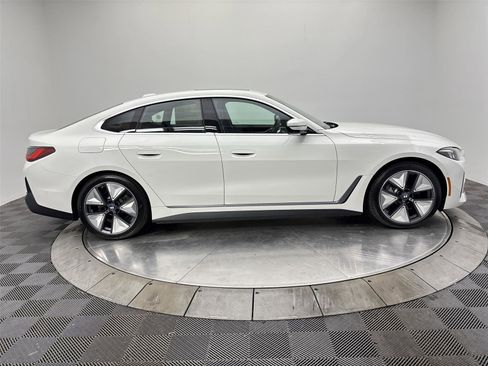 New 2026 BMW i4 xDrive40i w/ Parking Assistance Package AWD/4WD image 17