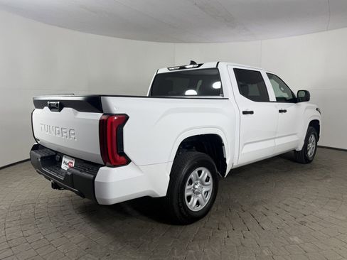 Used 2025 Toyota Tundra SR w/ SR Tow Package image 9